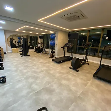 Apartamento Com Vista Maravilhosa No Bairro Do Pina! Cozinha Completa, Wi-Fi, Ar Condicionado E Maquina De Lavar - Condominio Com Estacionamento, Recepcao 24H, Piscina E Academia Recife Exterior foto
